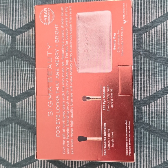 SIGMA BEAUTY BRAND WOMEN'S GETAWAY GLAM BRUSHSET - Picture 7 of 10